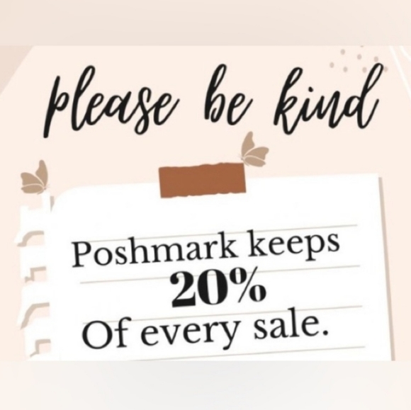 Good luck bear ๐ care bears keyring NWT - Picture 2 of 2